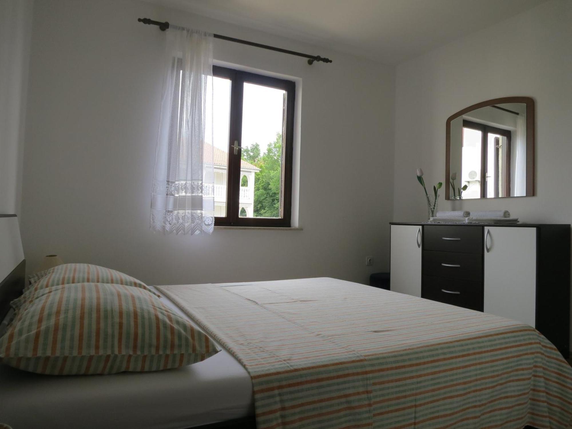 Apartment Josipa Malinska Chambre photo