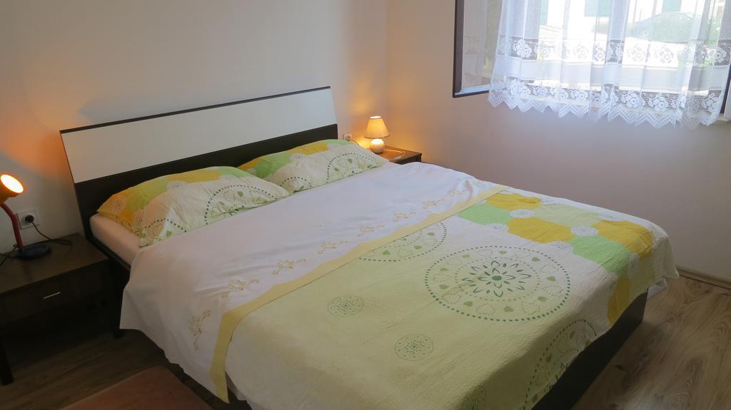 Apartment Josipa Malinska Extérieur photo