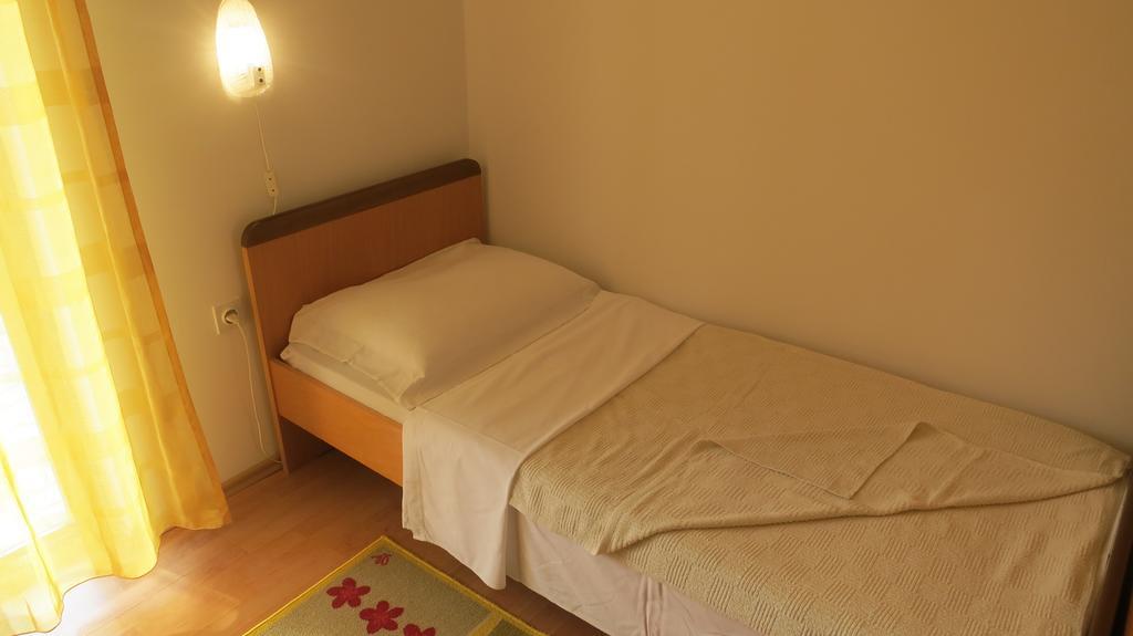 Apartment Josipa Malinska Extérieur photo