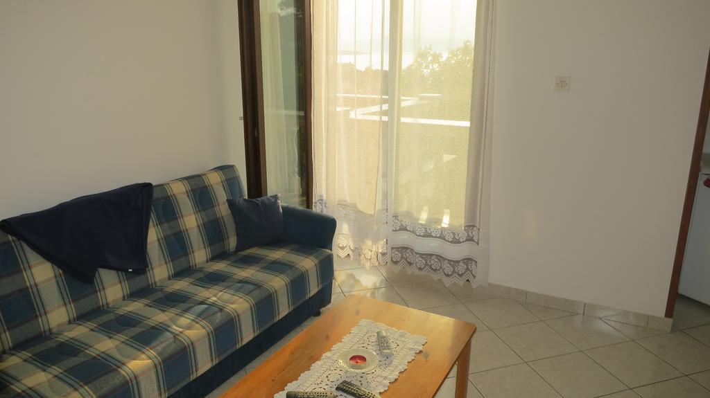 Apartment Josipa Malinska Extérieur photo