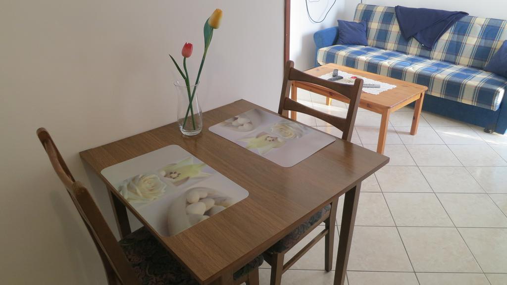 Apartment Josipa Malinska Extérieur photo